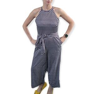 🌹2/$15 Black White Striped Jumpsuit Silky Belt Zi